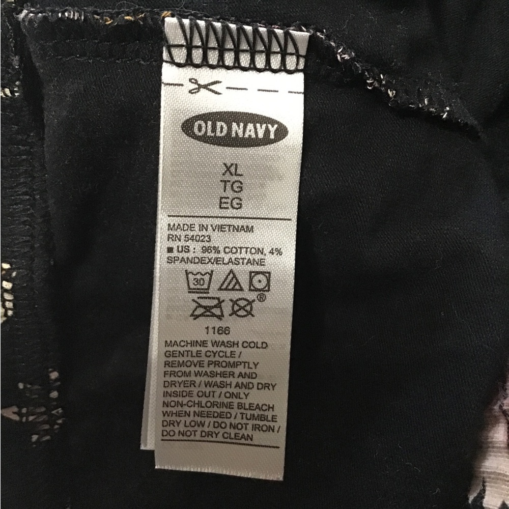 Women’s size extra-large old Navy leggings - Picture 4 of 5